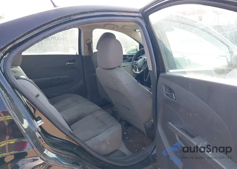 2012 Chevrolet Sonic 2Lt из США, поврежденный, VIN 1G1JC5SHXC4202619